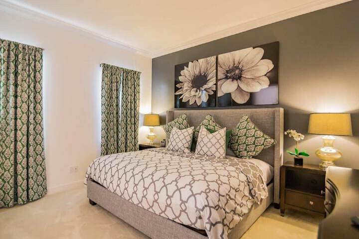 Room 10 of 48