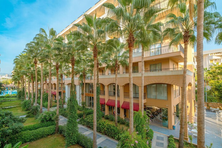Hotel 137 of 151