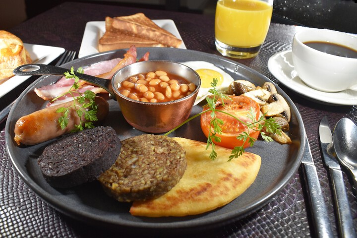 Breakfast/Coffee Service 58 of 68