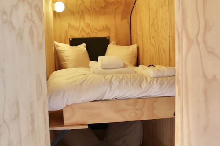 Room 30 of 51