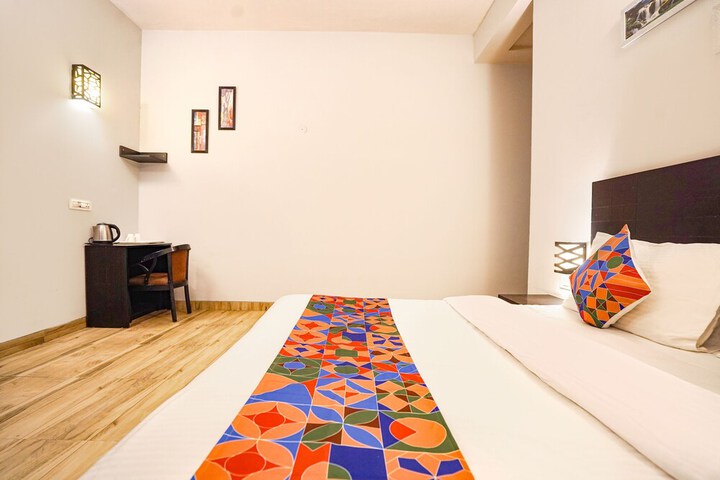 Room 23 of 30