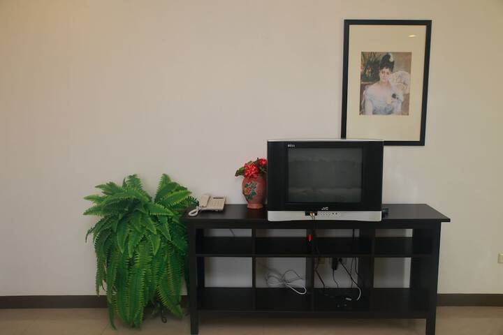 Room 42 of 75