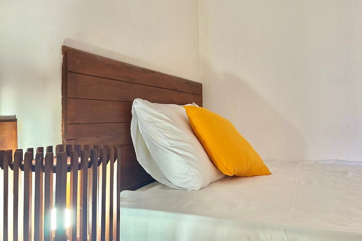 Room 52 of 93