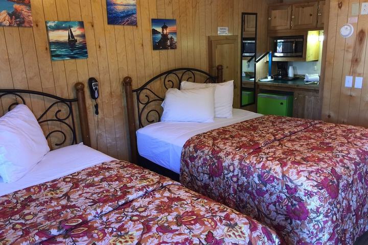Room 4 of 19