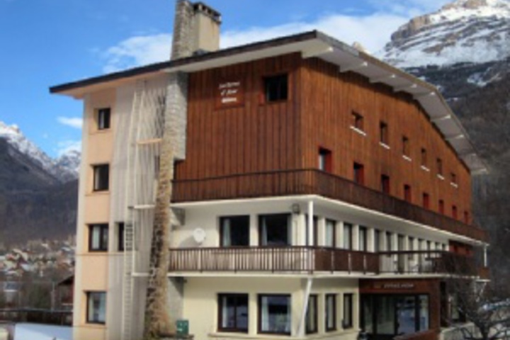 Hotel 20 of 216
