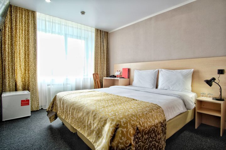 Room 14 of 49
