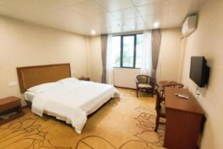 Room 7 of 7
