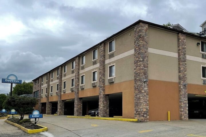 Hotel 15 of 15