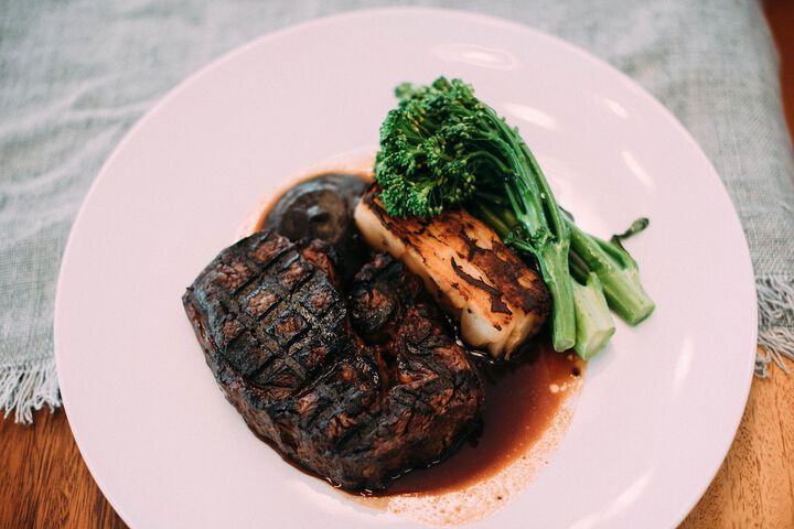 Dining 92 of 126