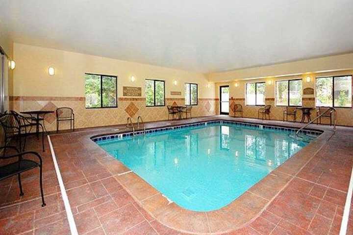 Pool 16 of 34
