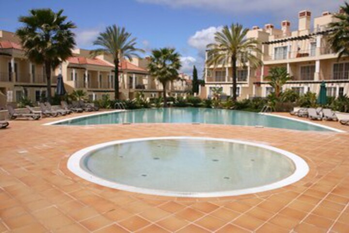 House With 4 Bedrooms in Vilamoura With Pool Access, Enclosed Garden and Wifi - 5 km From the Beach