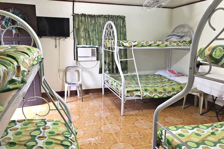 Room 15 of 54