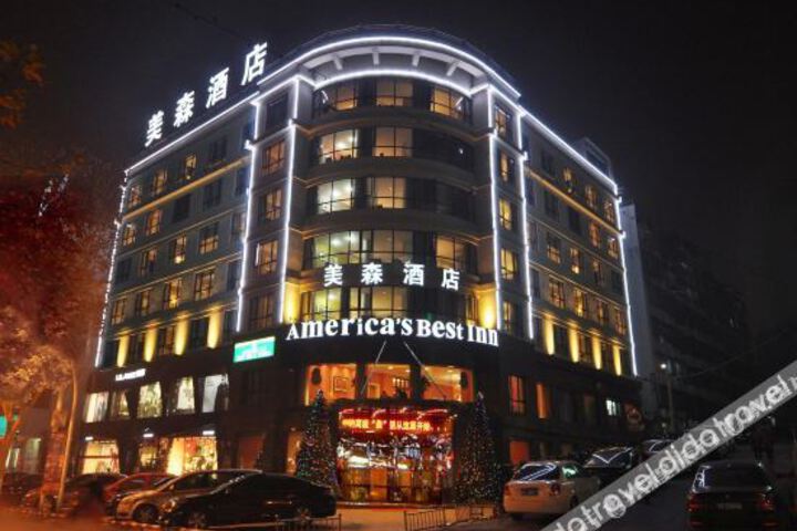 Hotel 3 of 24