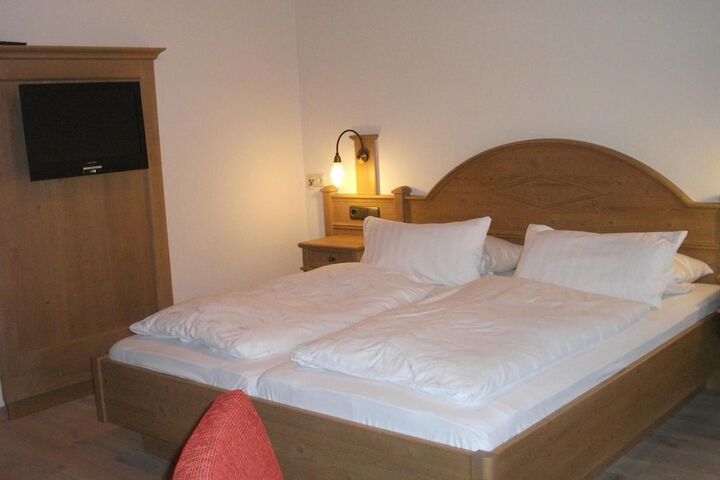 Room 25 of 64