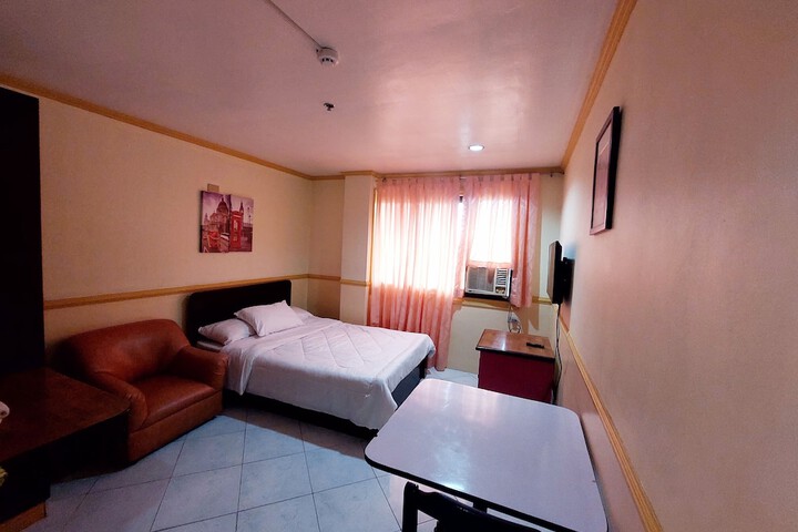 Room 20 of 40