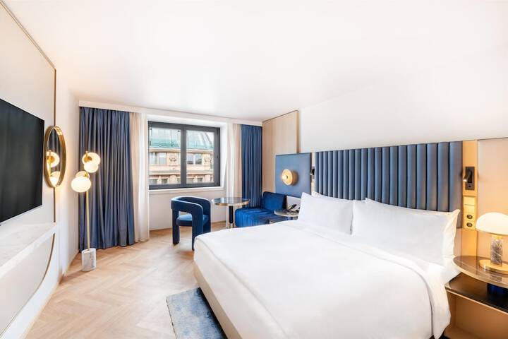 Room 51 of 201