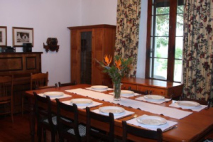Dining 176 of 276