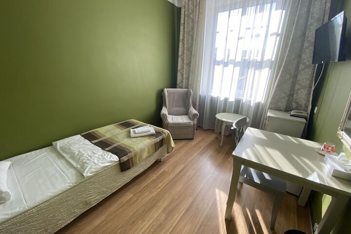 Room 63 of 272