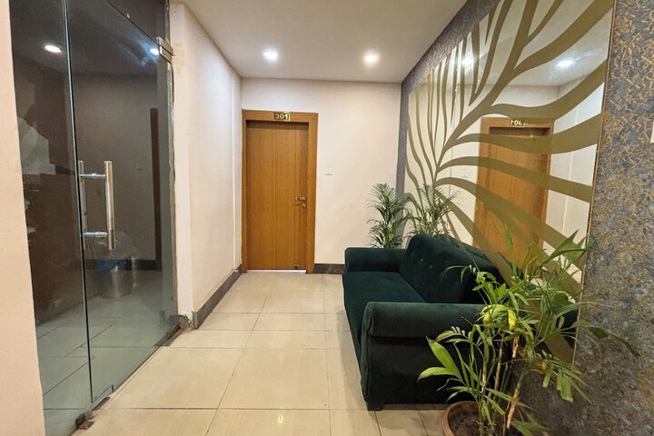 Room 6 of 36