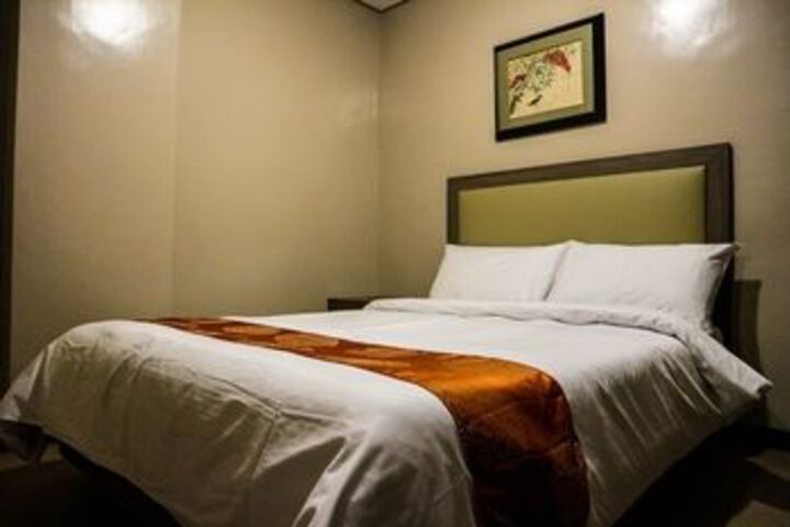 Room 15 of 54