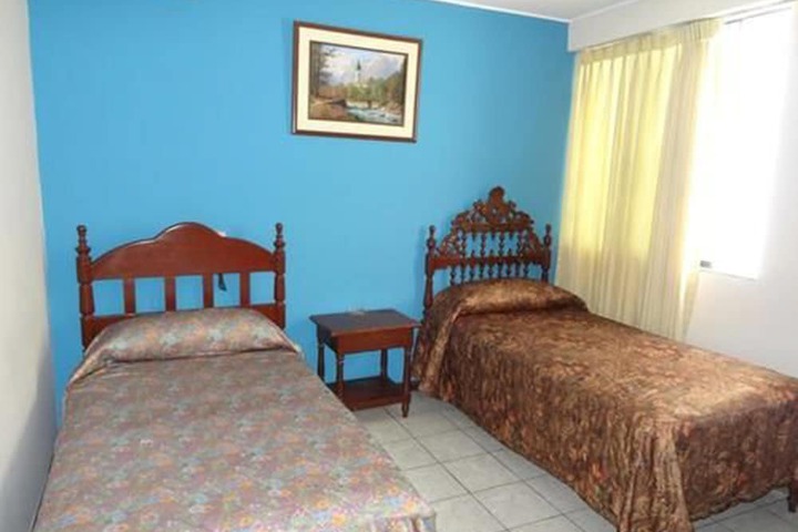 Room 4 of 23