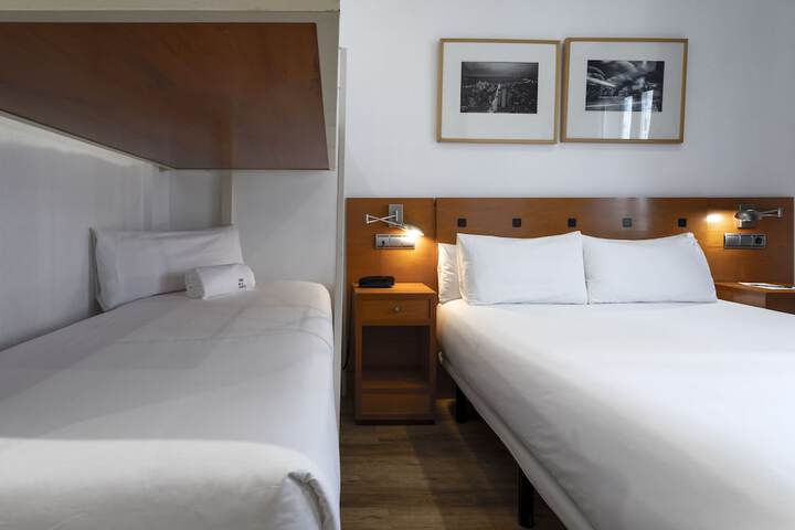 Room 14 of 34