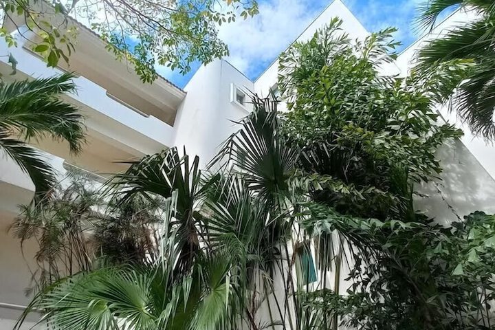 Hotel 411 of 426