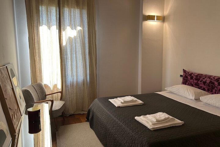 Room 16 of 42