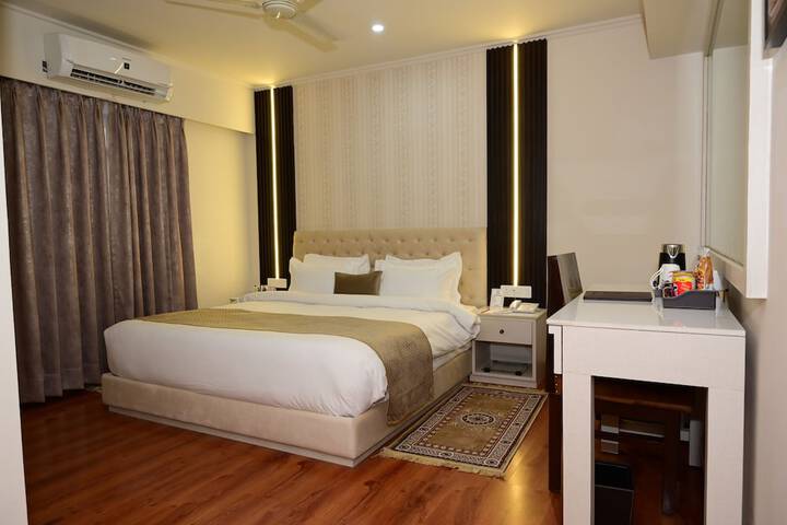 Room 11 of 67