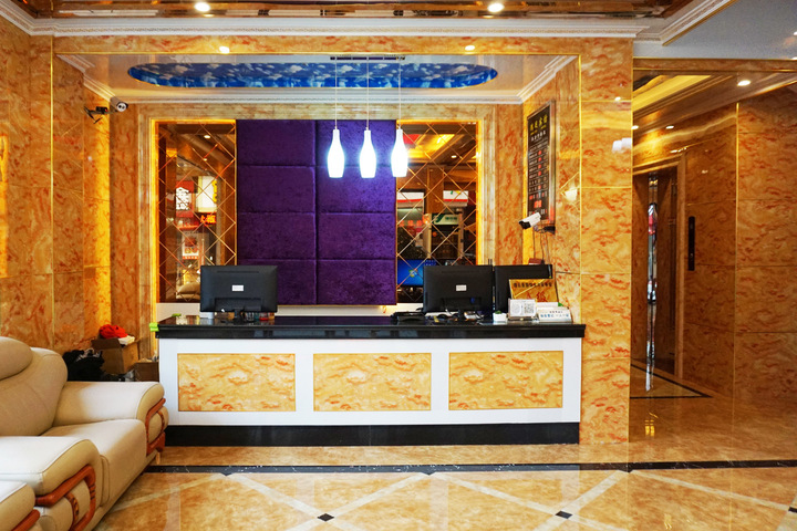 Hotel Interior 6 of 12