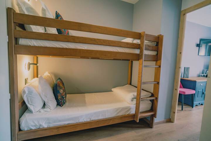 Room 21 of 69
