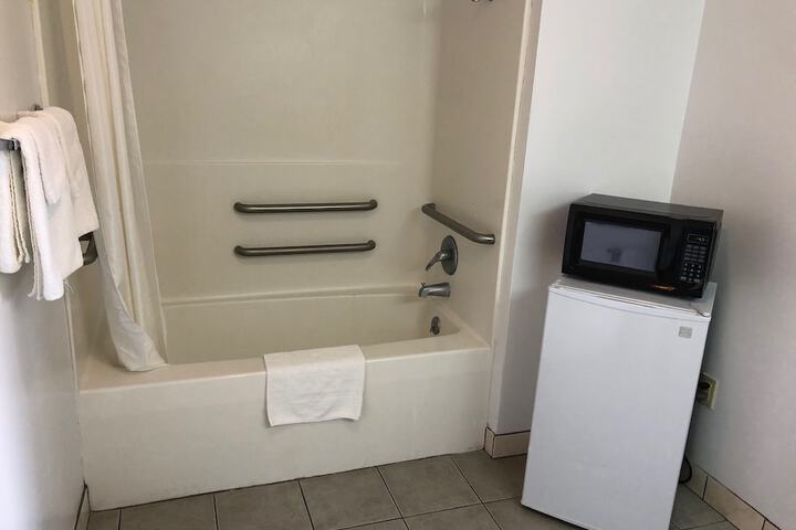 Room 14 of 17