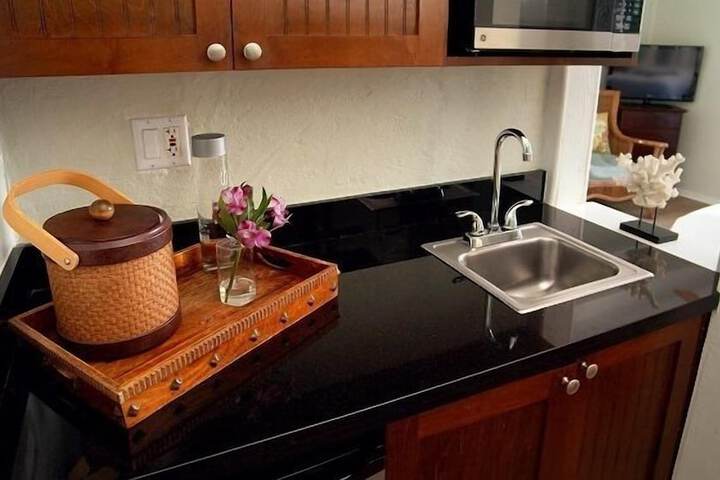 Private kitchenette