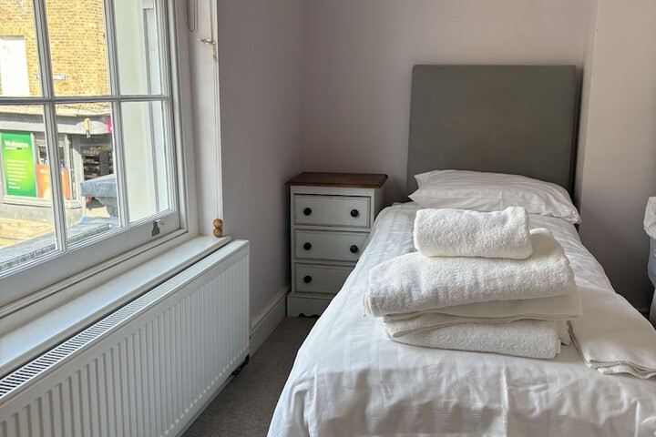 Room 37 of 103