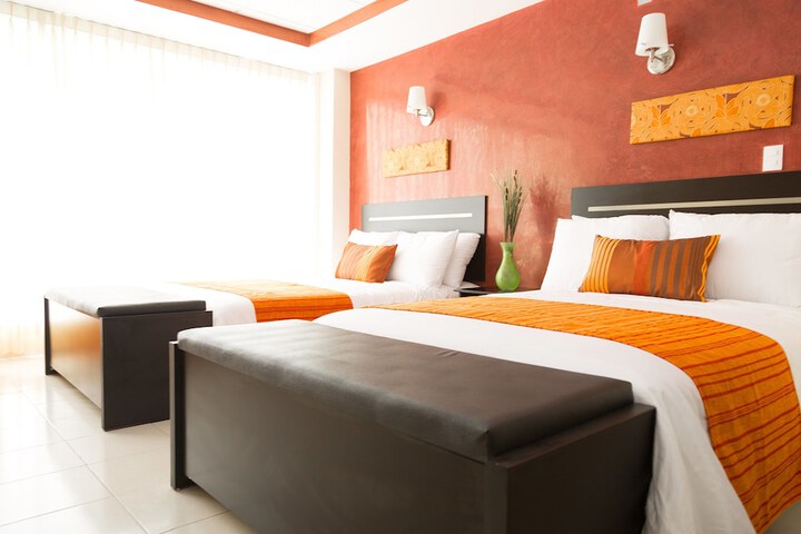 Room 8 of 47