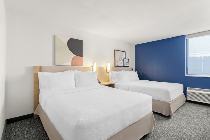 Room 12 of 22