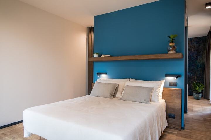 Room 47 of 173