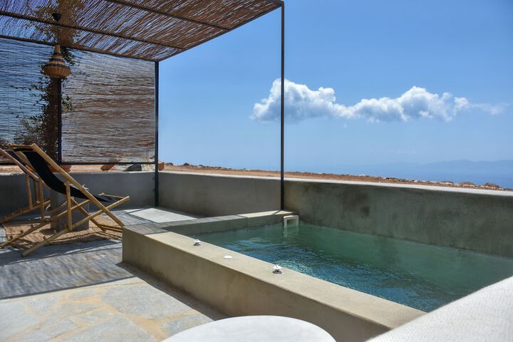 Hot Tub 50 of 79