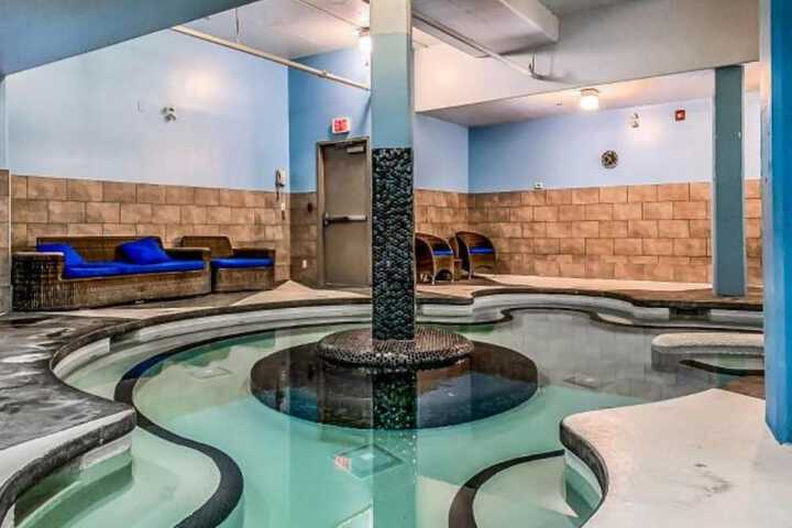 Pool 19 of 22