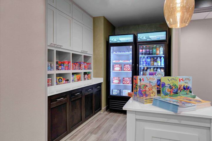 Snack bar