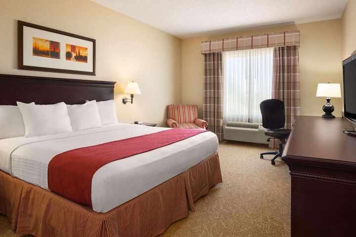Room 6 of 23