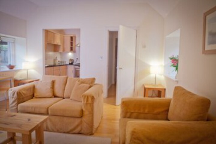 Room 12 of 60