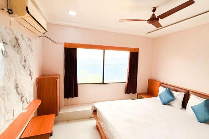 Hotel Mayur Palace