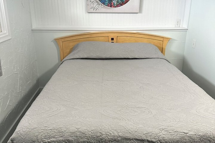 Room 2 of 57