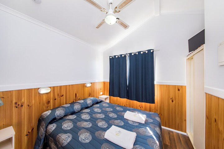 Room 4 of 10
