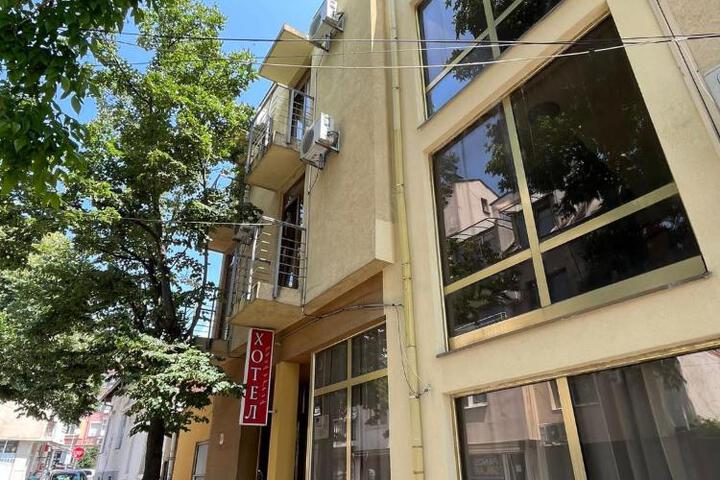 Property image 4