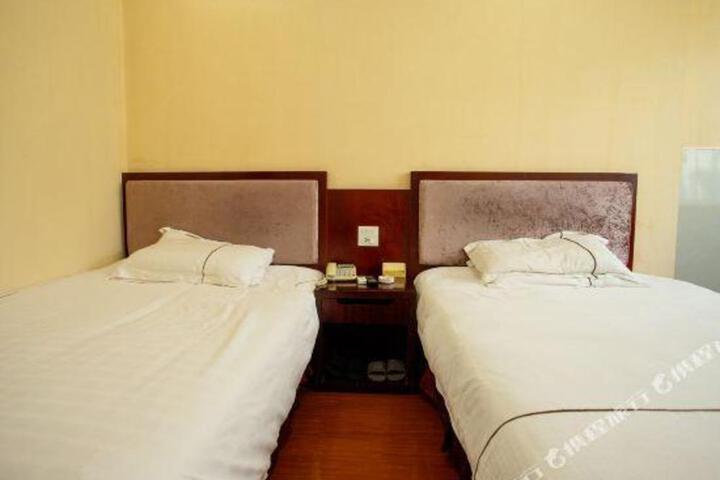 Wenling Kaidiya Business Hotel