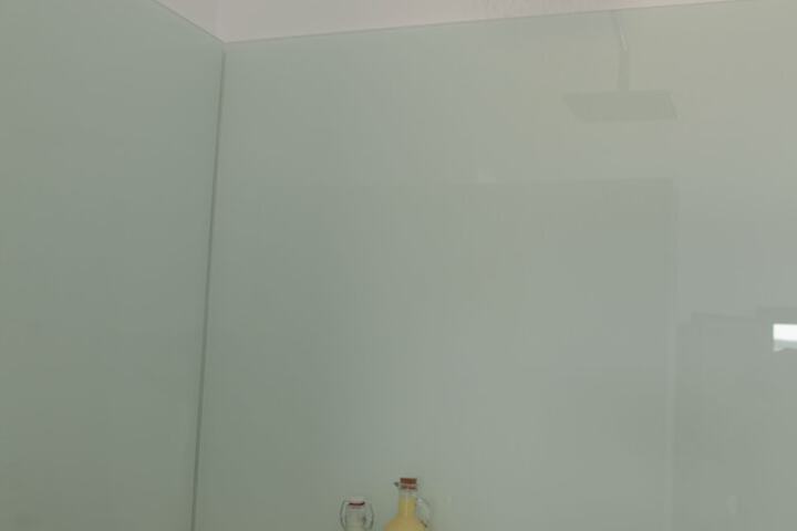 Room 13 of 44