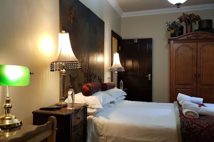 Room 10 of 89