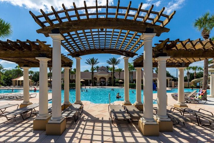 Pool 68 of 117